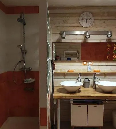 Chez L Habitante Lys Des Incas